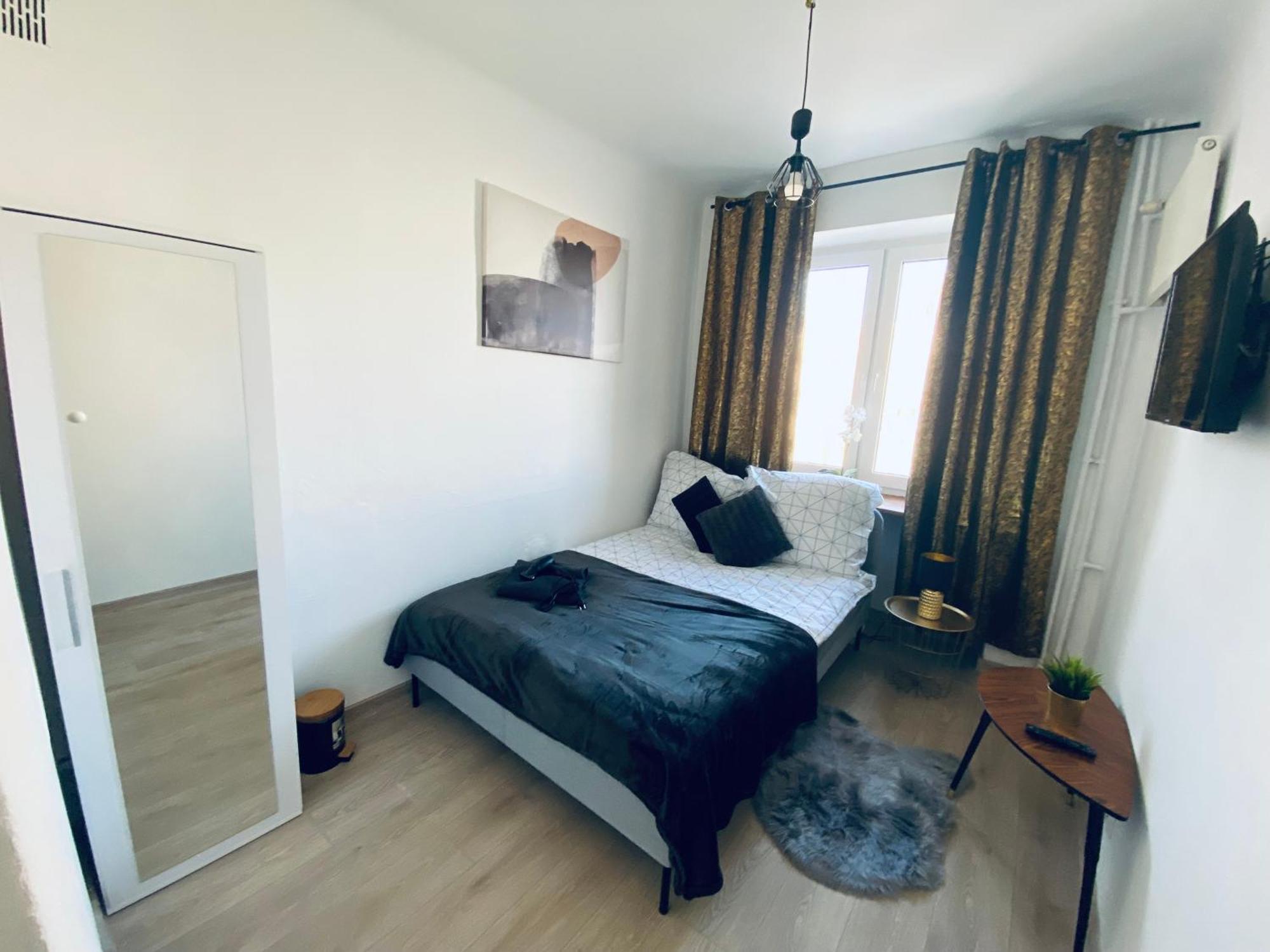 Clicktheflat Plac Bankowy * Warsaw