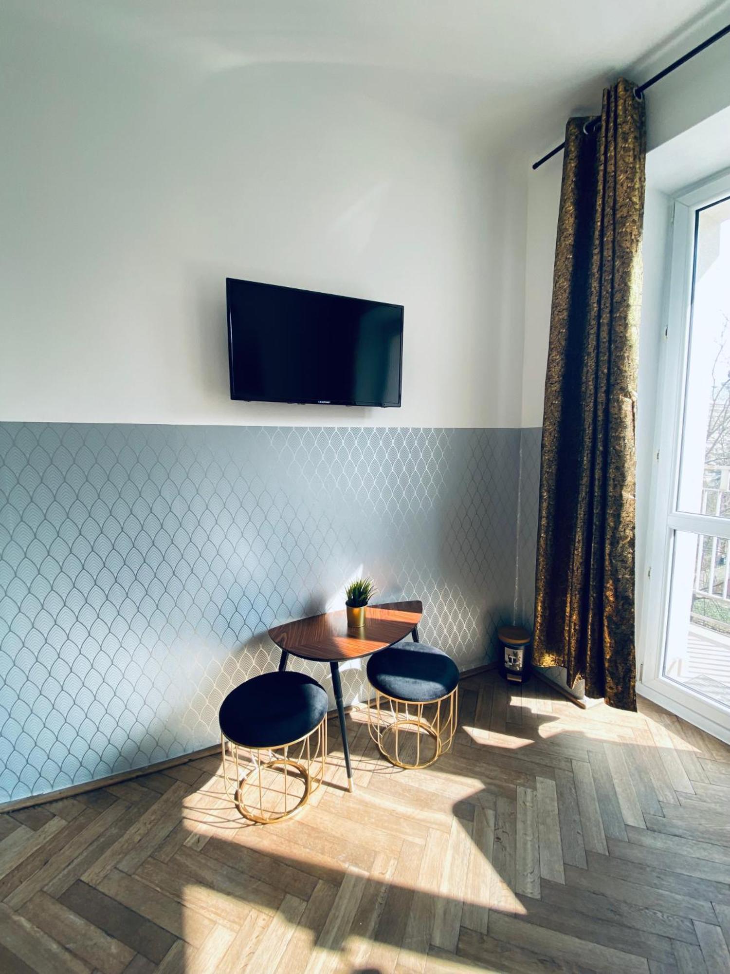 Butas Clicktheflat Plac Bankowy Warsaw